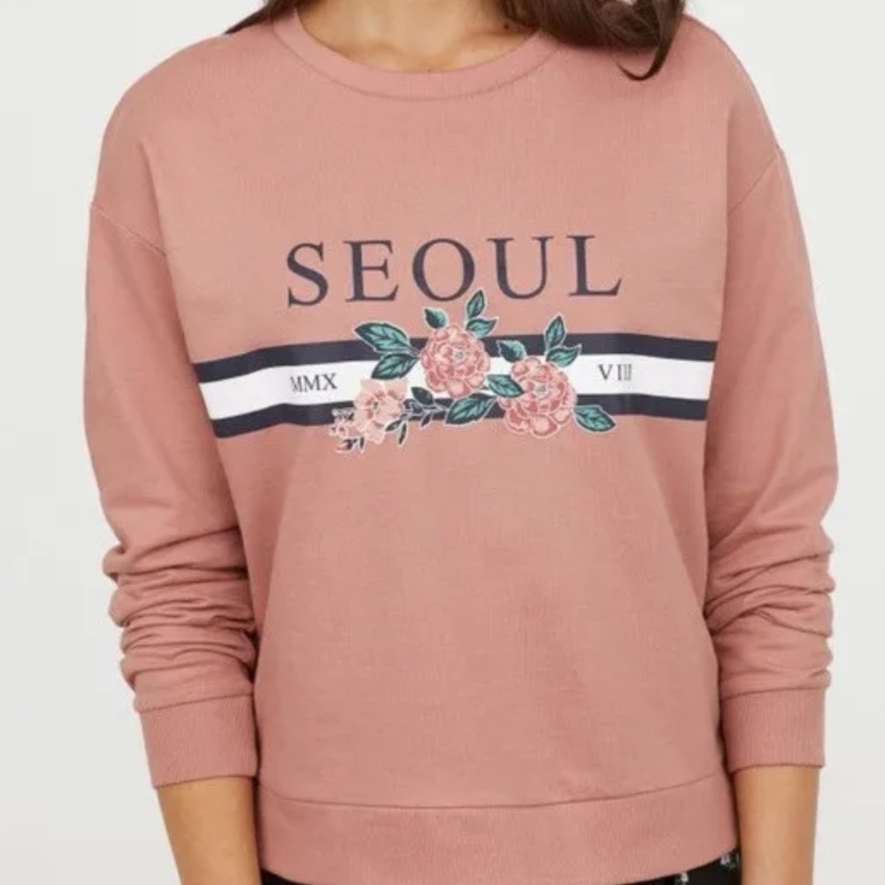 *NWOT* H&M Women's Divided Long Sleeve Seoul Floral Sweatshirt Sze XS Multicolor